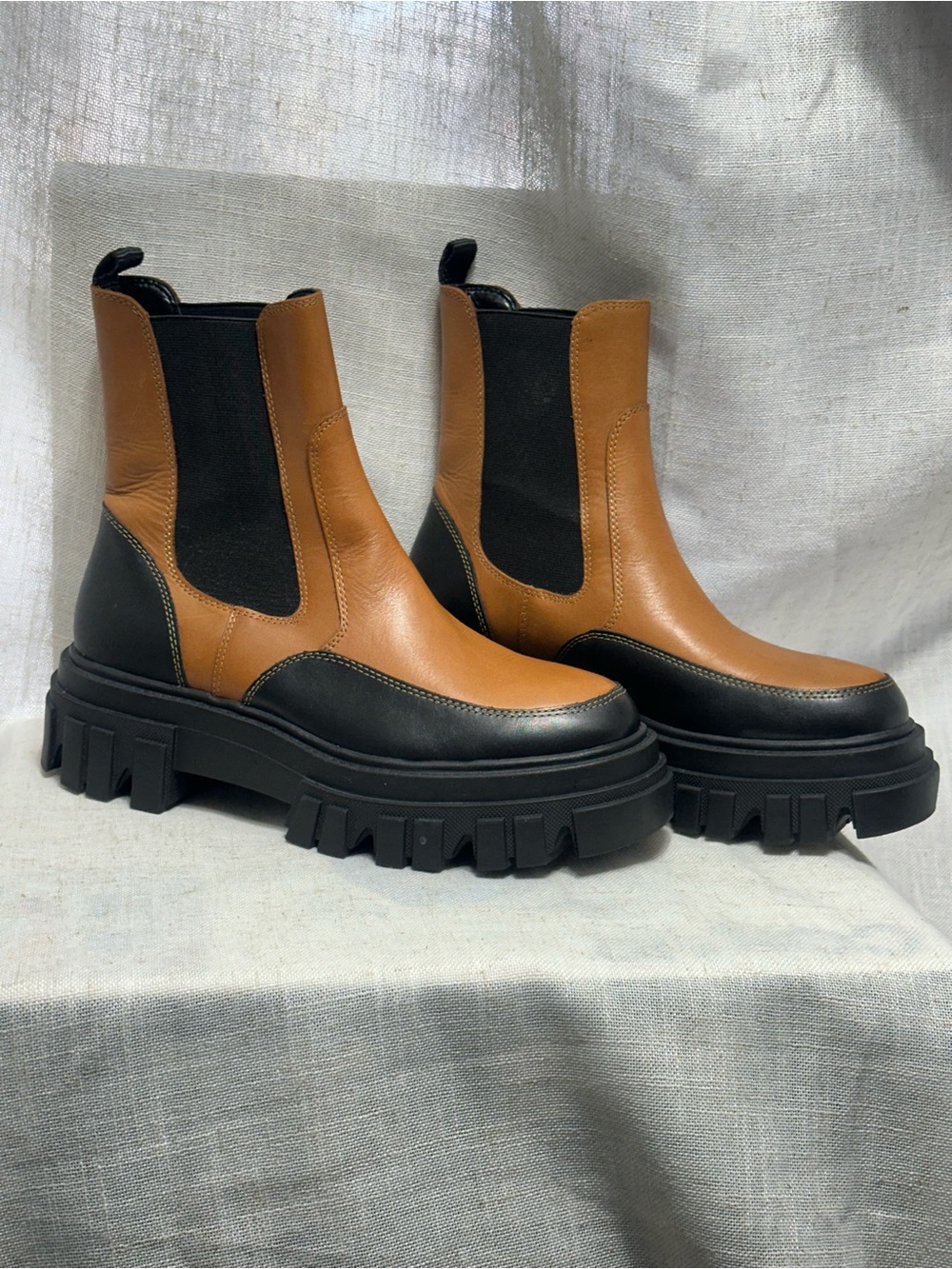 Marc Fisher LTD MorganLeather Lug Chealse Boots in Tan and Black